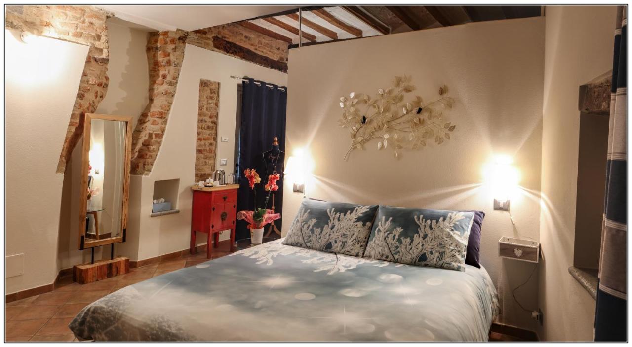 Il Giardino Sul Tetto B&B Guarene Eksteriør bilde