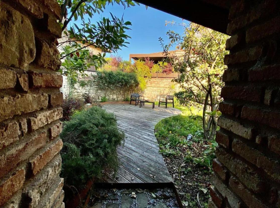 Il Giardino Sul Tetto B&B Guarene Eksteriør bilde